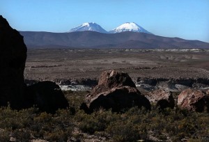 8651-twin peaks, volcanic rocks FG-sm